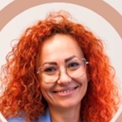 Simona Struț, Trainer unghii tehnice Wigmond Academy